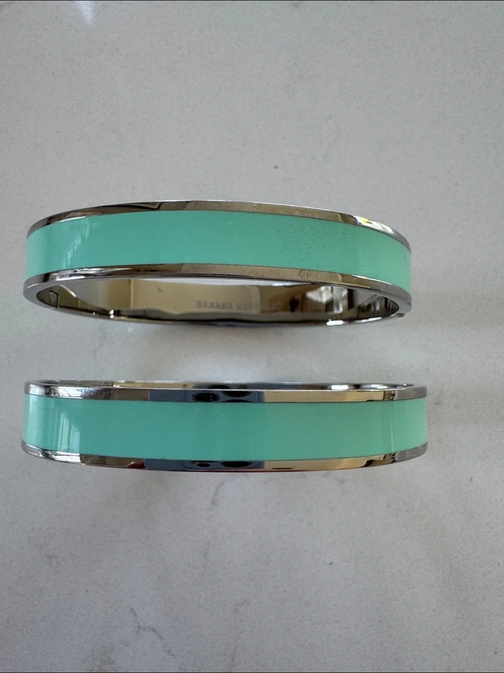 Banana Republic Mint Green Enamel Bangle Bracelet Set of 2 NWOT